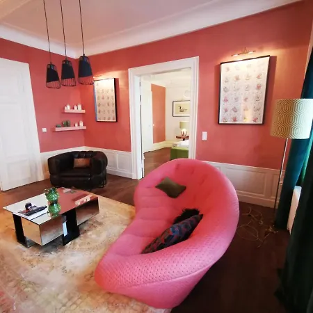 Jardin D'hiver De 70 M2 Bed & Breakfast Cassel